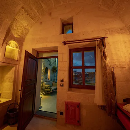 Tuerkan Cave Nevsehir